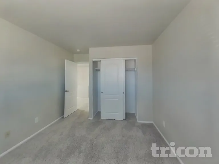 4151 E Aragonite Ln — Photo 12