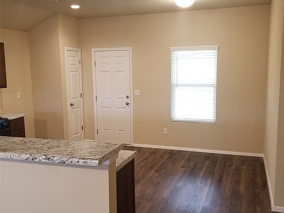4th image of 15076 S 284th East Ave