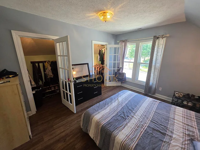 650 Romig St — Photo 16