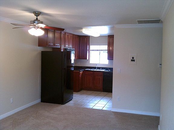 2nd image of 1515 S 40th St S #B