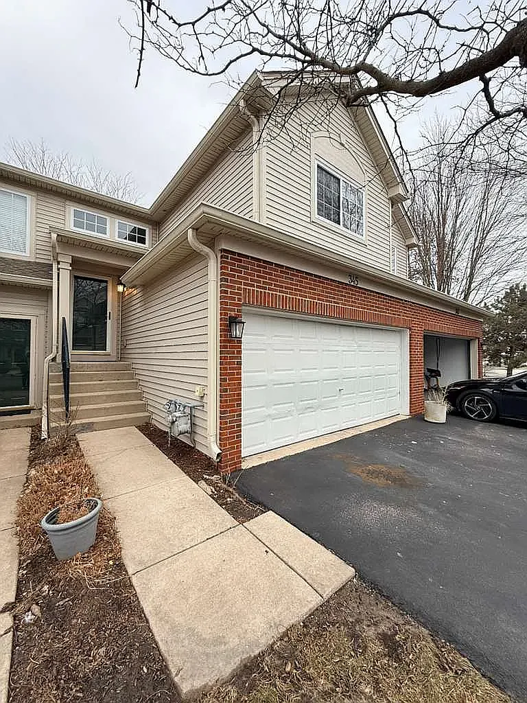 Building Photo - 345 Abington Woods Dr