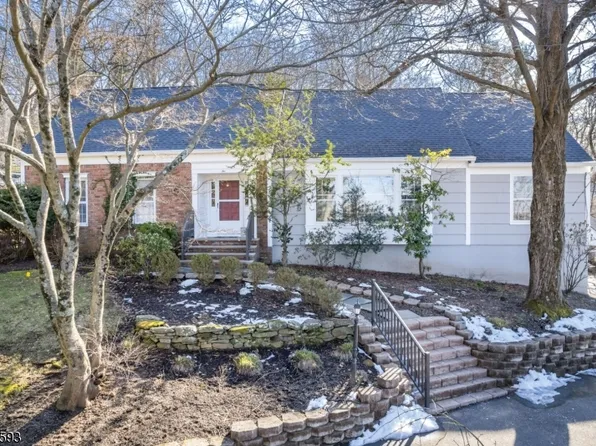 2 Birch Hill Dr, Chatham Twp., NJ 07928