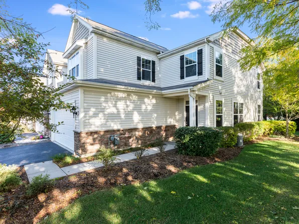 6N335 Whitmore Cir Unit F, Saint Charles, IL 60174