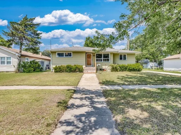 1318 W 2nd Ave, El Dorado, KS 67042