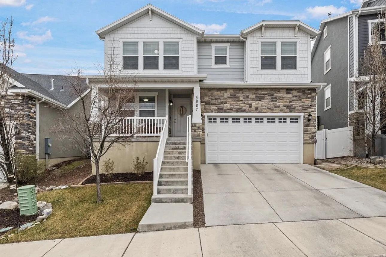 5 bed, 4.0 bath, 3771 sqft, $3,895 — Photo 1