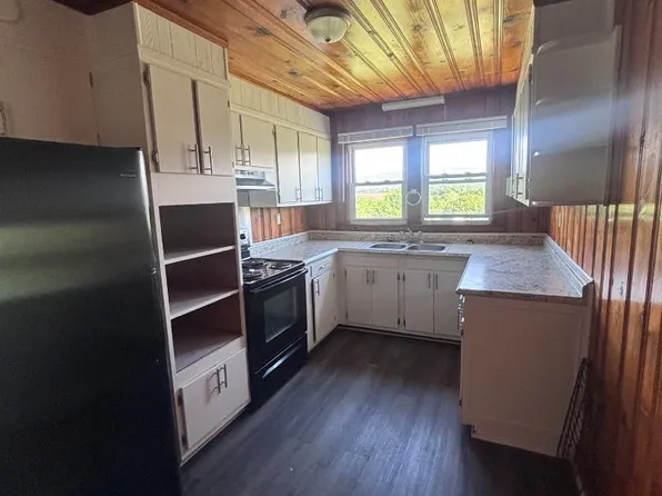 735 E Lexington St, Wytheville, VA 24382