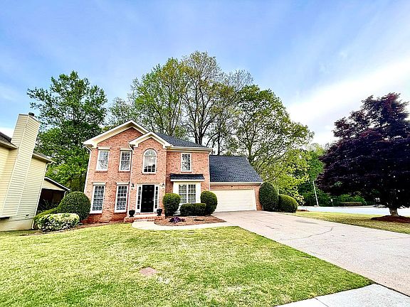 3rd image of 1205 Wheatfield Dr