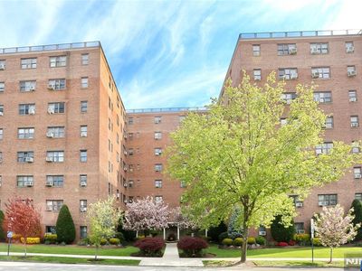 208 Anderson St APT S6D, Hackensack, NJ, 07601