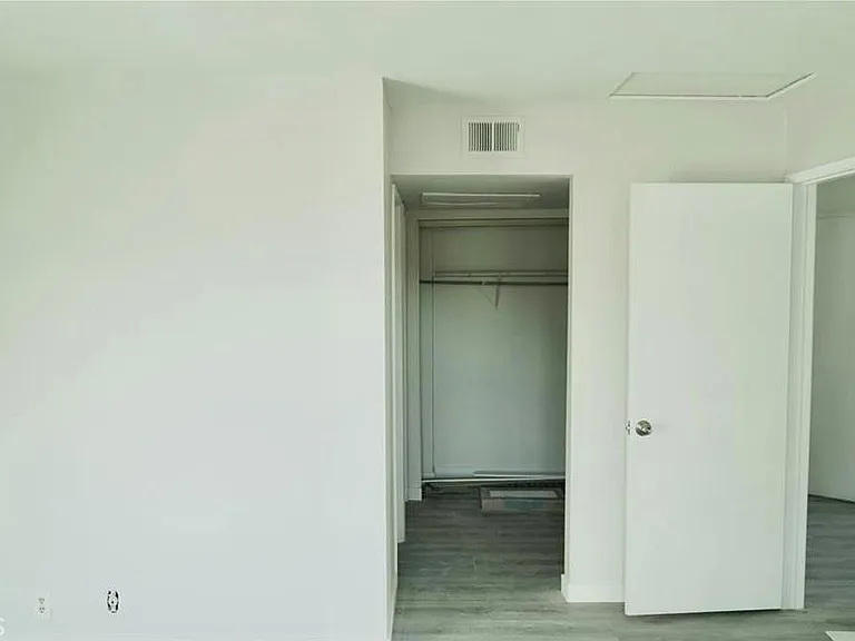 23232 Orange Ave #2 — Photo 10