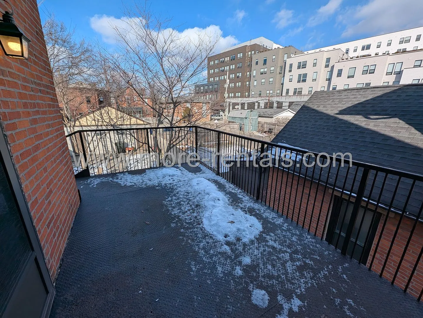 48 Clark Pl — Photo 2