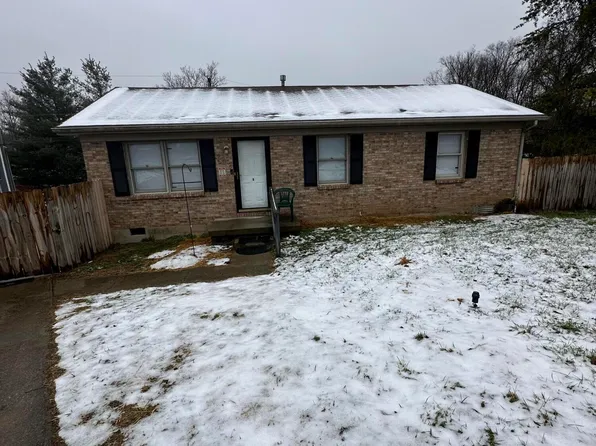 202 Windham Hill Ct, Paris, KY 40361