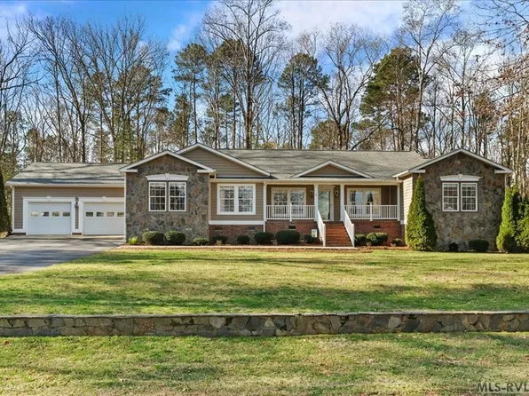 219 Sunny Acres Rd, Littleton, NC 27850