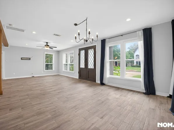 2403 Arbor St, Houston, TX 77004