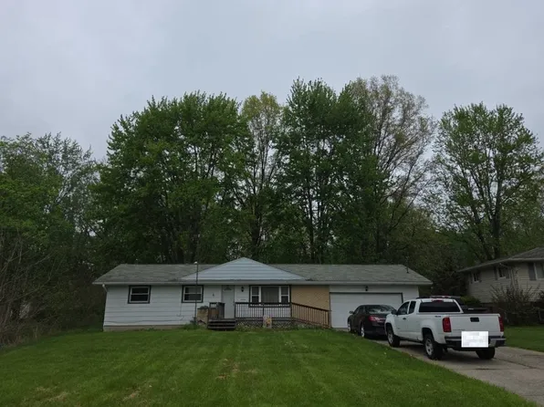 42804 Galaxy Dr, Elyria, OH 44035