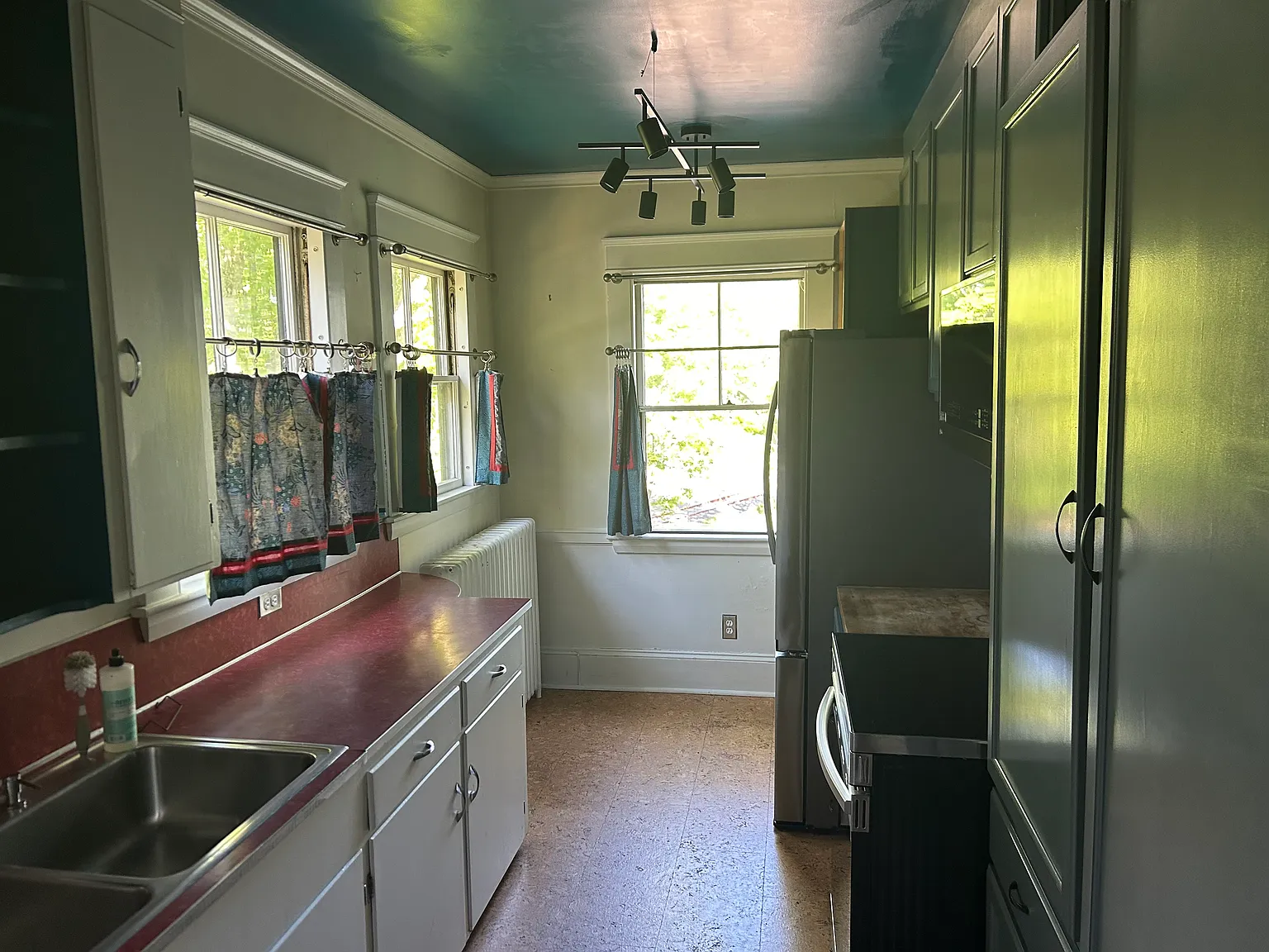 3 bed, 1500 sqft, $2,800 — Photo 4