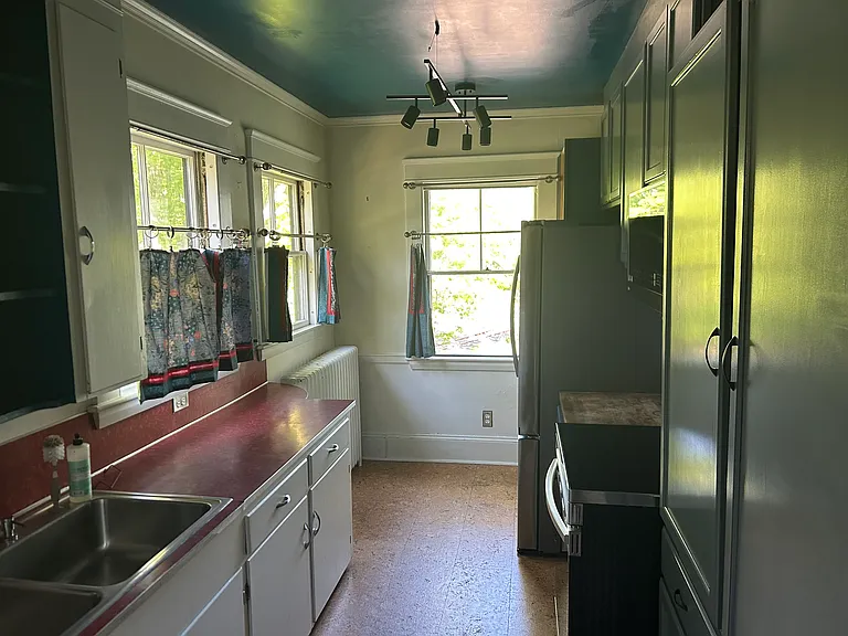 78 Lamb St #2 — Photo 4
