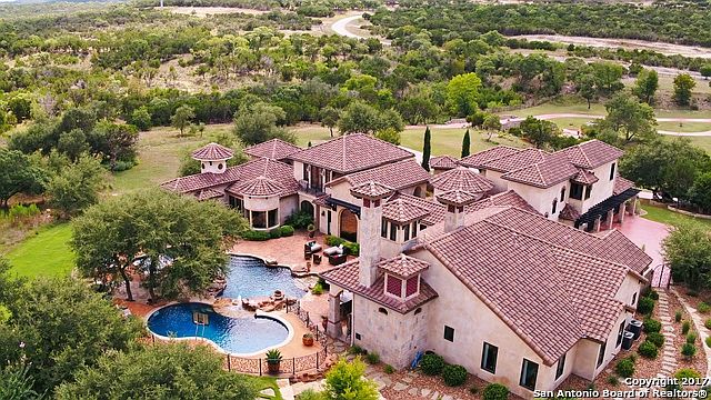 1st image of 334 Estancia Ln