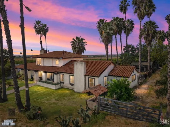 552 Pepper Dr, Bakersfield, CA 93307