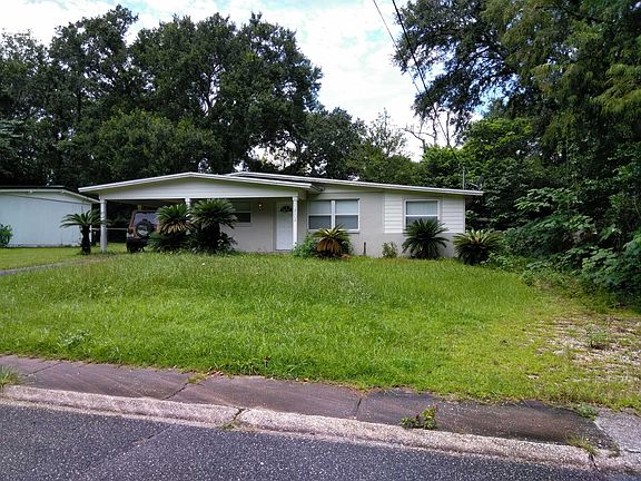 3rd image of 2112 Patou Dr