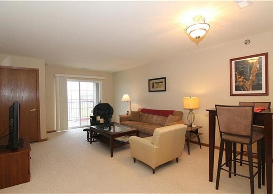 1st image of 2320 Jackson St Unit 317