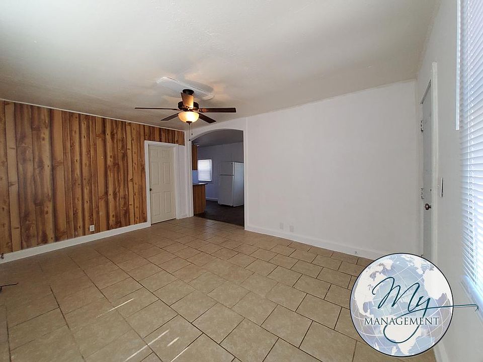 1st image of 209 W Midway St #3
