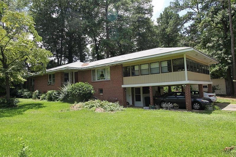 1st image of 3225 Lamar Cir SE