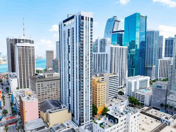 151 SE 1st St, Miami, FL