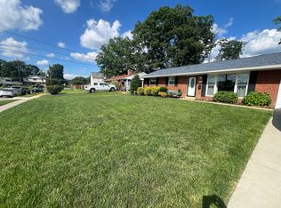 7213 Layton Dr, Springfield, VA 22150