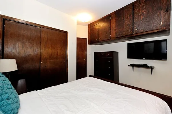 Rented by Eisenberg Exclusives | media 25