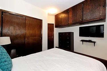 Rented by Eisenberg Exclusives