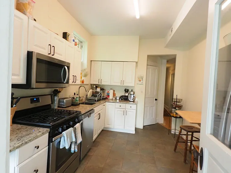 3037 W Logan Blvd #2 — Photo 12
