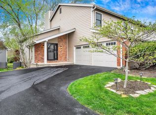 701 Turtle Cv, Ballwin, MO 63011