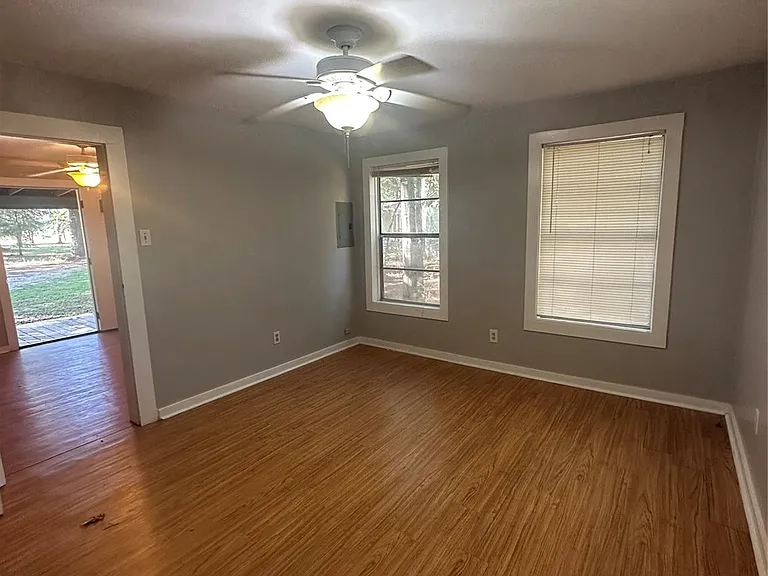 482 County Road 2212 — Photo 9