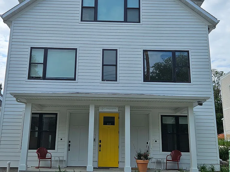 120 E Avenue A — Photo 19