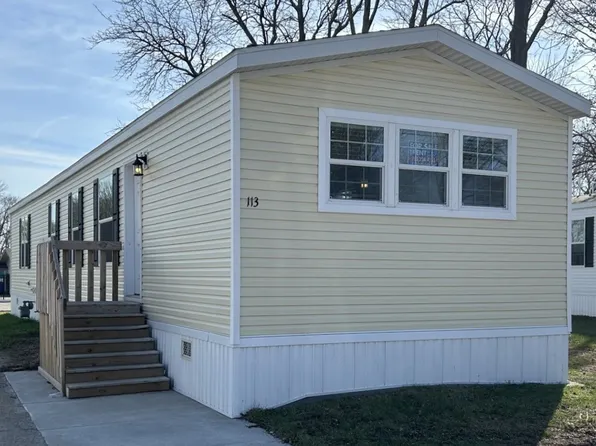 1900 NW Lyman Rd #113, Topeka, KS 66608