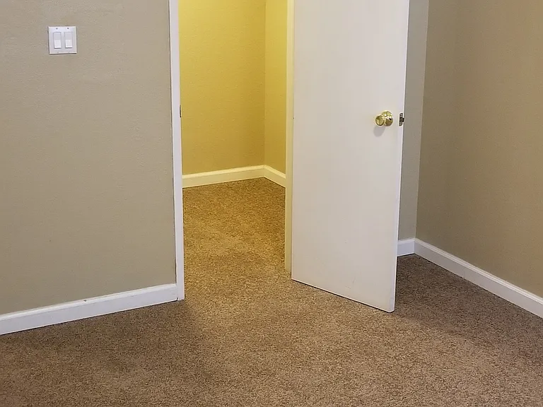 Royal Vista — Photo 35