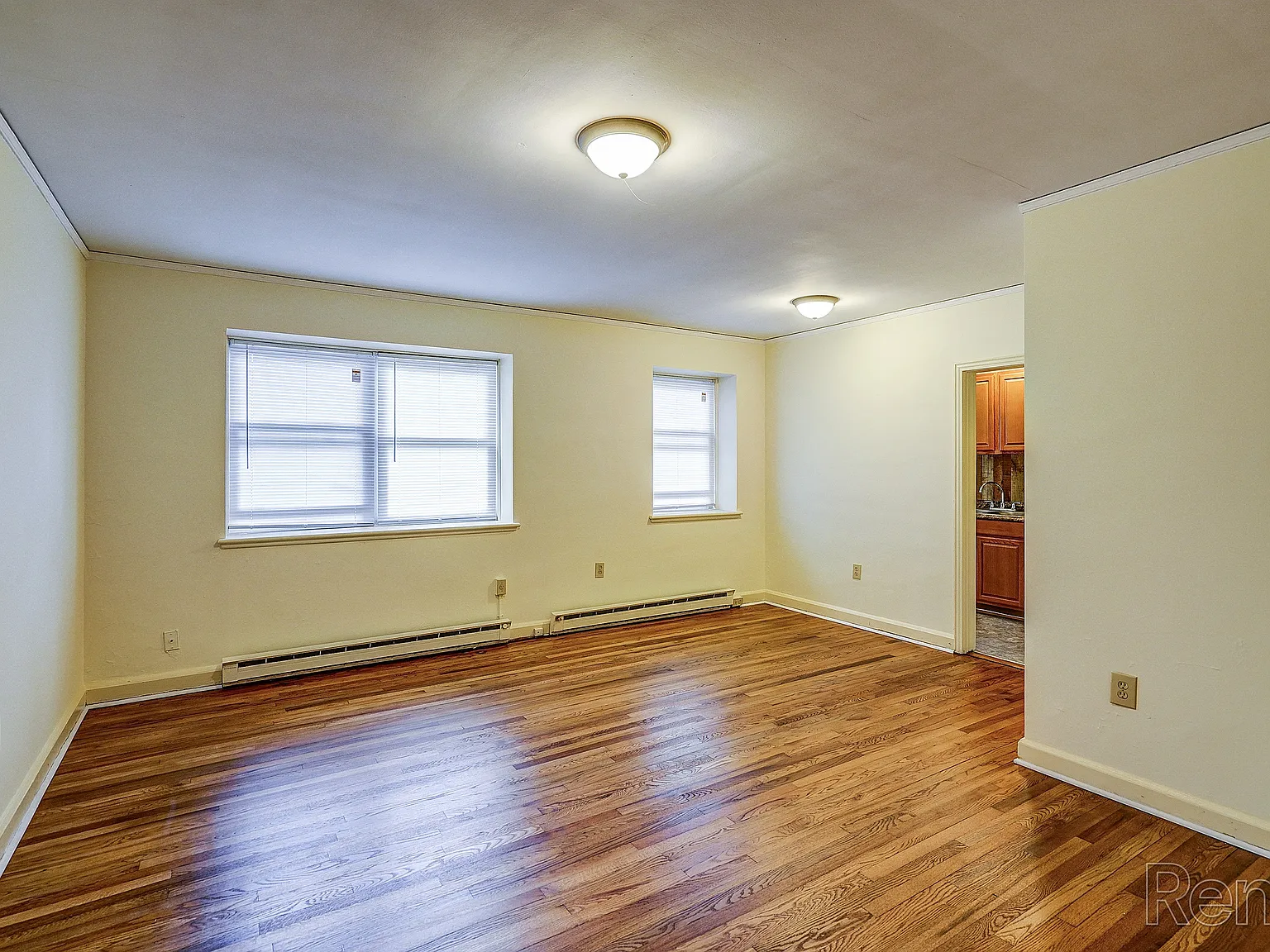 The Raleigh Apartments — Photo 3