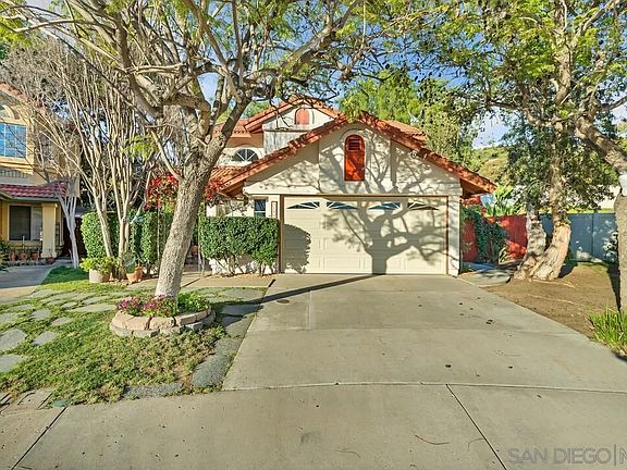2nd image of 11992 Avenida Marcella