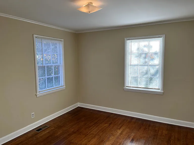 37 Munson Dr — Photo 10
