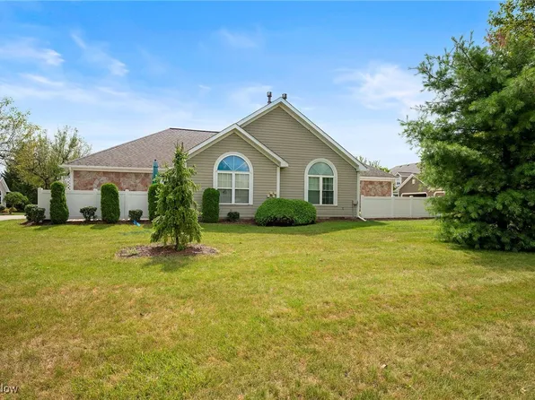 1146 N Jefferson St Unit D, Medina, OH 44256