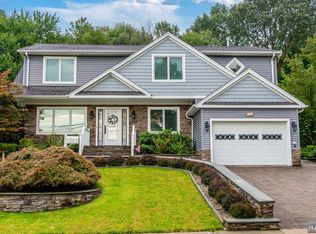 124 Crescent Rd, Wanaque, NJ 07465