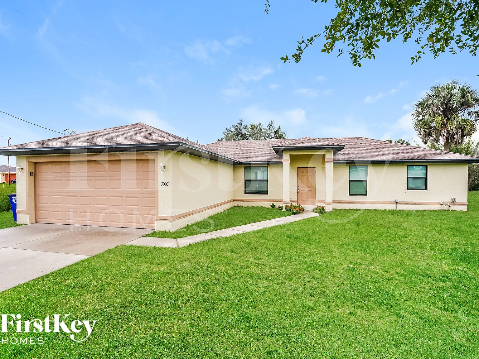 4 bed, 2.0 bath, 1565 sqft, $1,700 — Photo 1