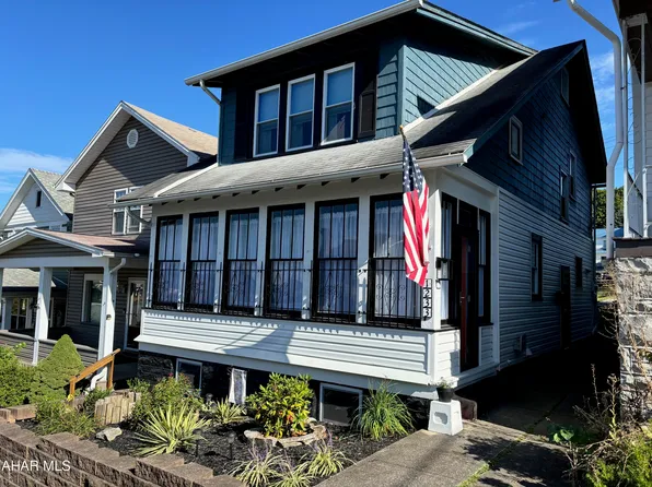 1233 21st Ave, Altoona, PA 16601