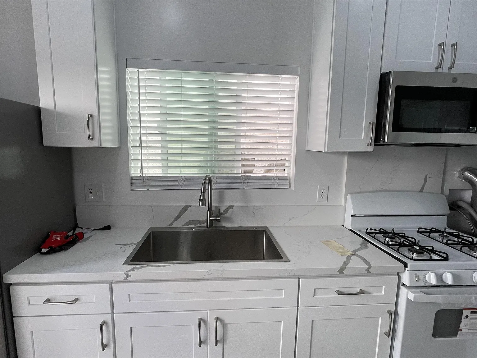 4354 W. 138th Street - D — Photo 3