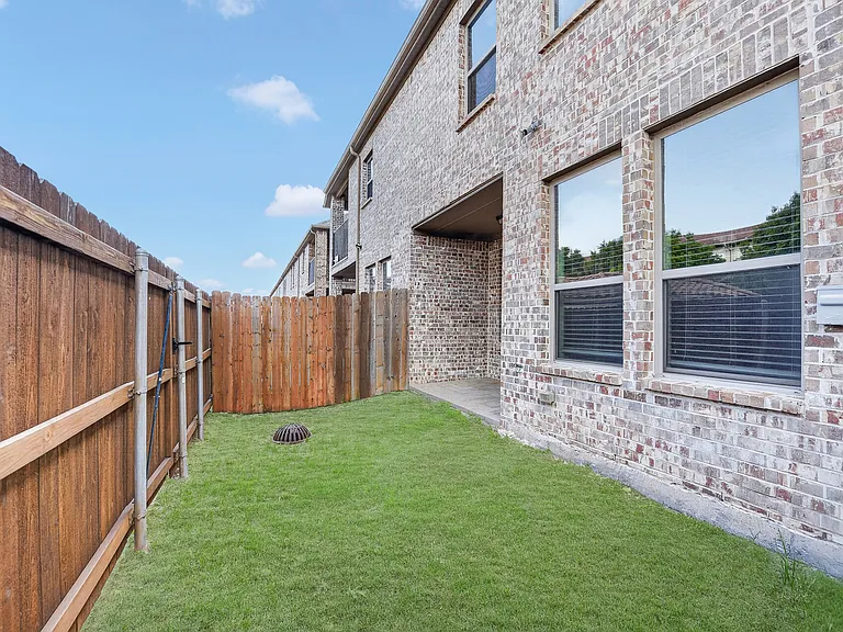 6428 Hermosa Dr — Photo 38