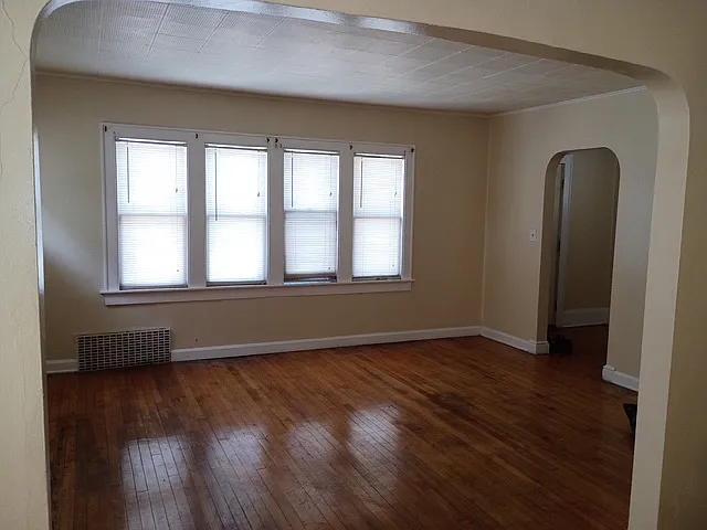 5233 West Lisbon Avenue - 2 — Photo 1