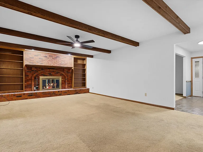 1017 Woodleaf Dr — Photo 16