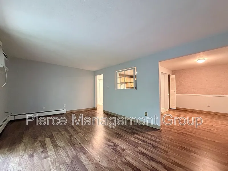 1 bed, 1.0 bath, $1,675 — Photo 2