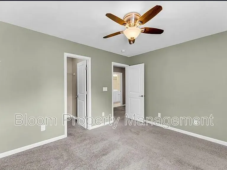 8423 Taylor Plantation Rd — Photo 33