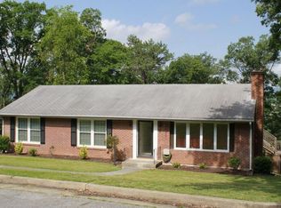 2526 Round Top Rd NW, Roanoke, VA 24012